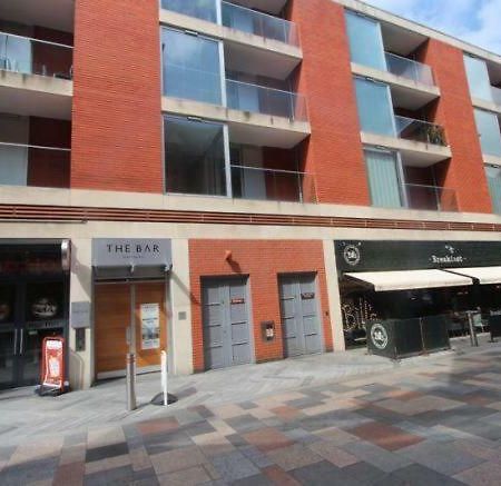 Highcross Deluxe Apartment Лестер Екстер'єр фото