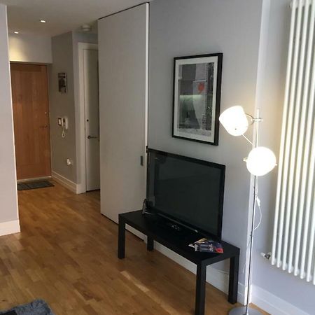 Highcross Deluxe Apartment Лестер Екстер'єр фото