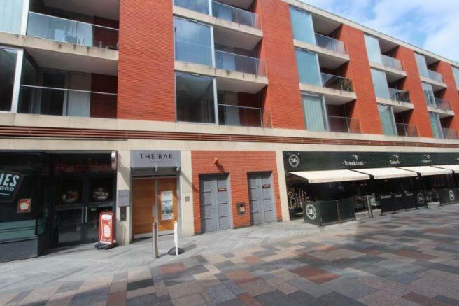 Highcross Deluxe Apartment Лестер Екстер'єр фото